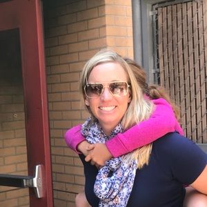 Meet your Posher, Lisa